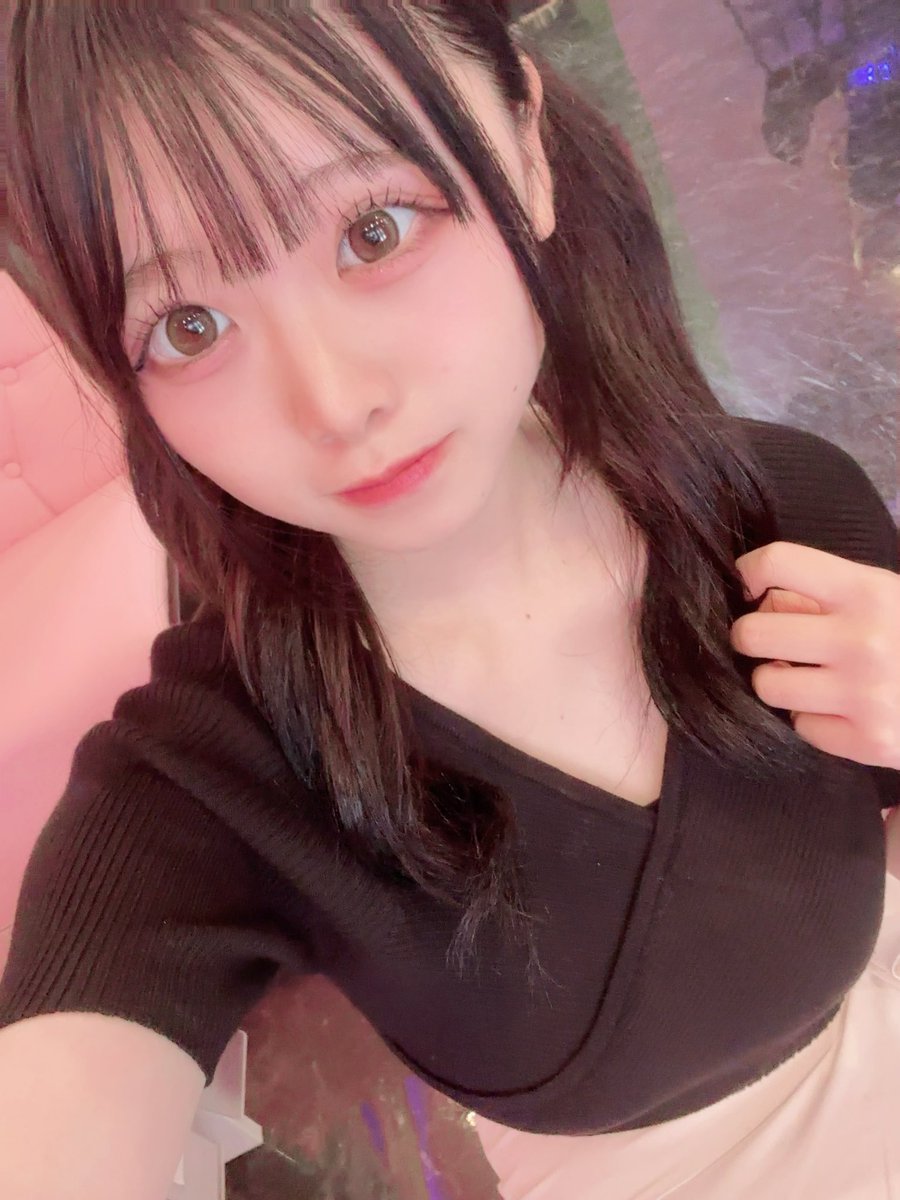 ログインしてます🐥
15時~19時です！
私服イベントしてます📢