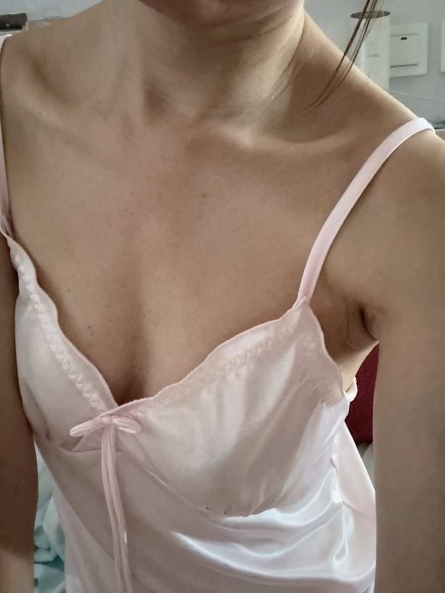 siubabyb's tweet photo. 放心…我仲喺度🥹🥹 https://t.co/iuyPfhGwQg
