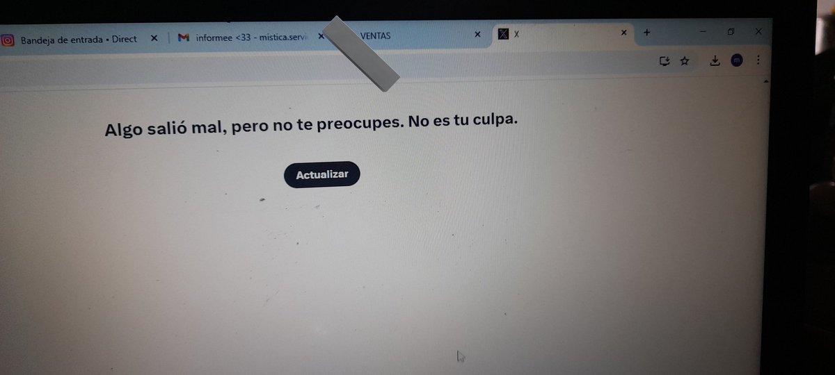 beamistika's tweet photo. HOLA perdón q desaparecí es q cada vez q entraba a tw estaba así y me agarran ataques de furia contra la computadora, ya envie todo solo faltan 4 informes con evidencias de esta semana q serán enviados durante el día <33 https://t.co/Y7f9tdbT0n