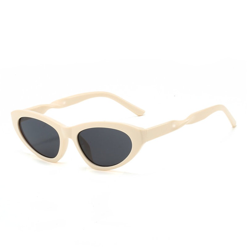 womaiglasses's tweet image. Petite perfection! 😺 WM EYES Small Cat-Eye Sunglasses:
✅ UV400 protection
✅ Zinc alloy temples
✅ Lightweight polycarbonate
👉 wmglasses.com
#wmeyes #smallframes