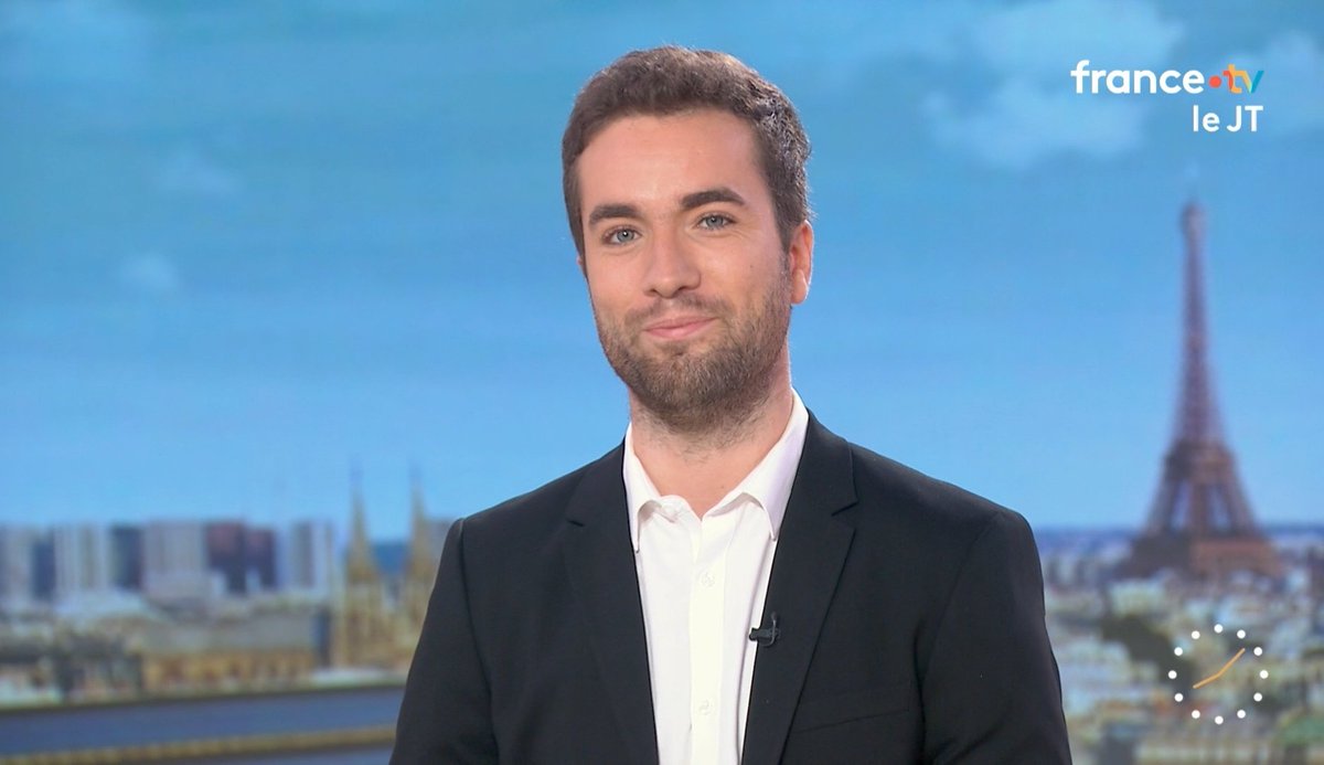 stefhilaire's tweet photo. Avec rigueur et décontraction, @ThomasCUNY assure à la présentation des JT https://t.co/Rp0P14UNXp #Telematin. 👏🏻💯📺
Dommage de ne pas l'y voir plus souvent...
Une chouette (petite) semaine 🙌🏻 https://t.co/MaFyDLoWA5