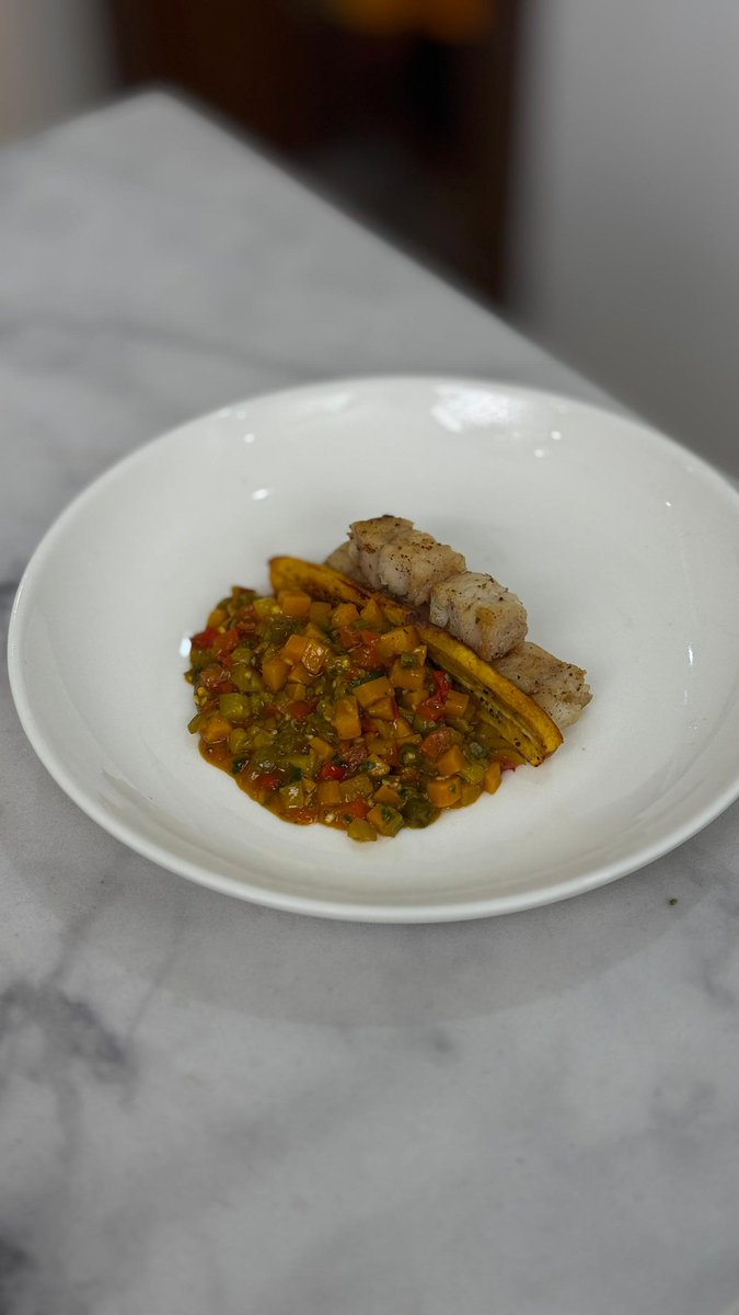 chef_amakaa's tweet image. Let's do some food photography today🤗
These are some of the foods I enjoyed creating this month

Which of my creations did you enjoy the most this month?

#foodphotography
#AfroFusion 
#easyrecipe