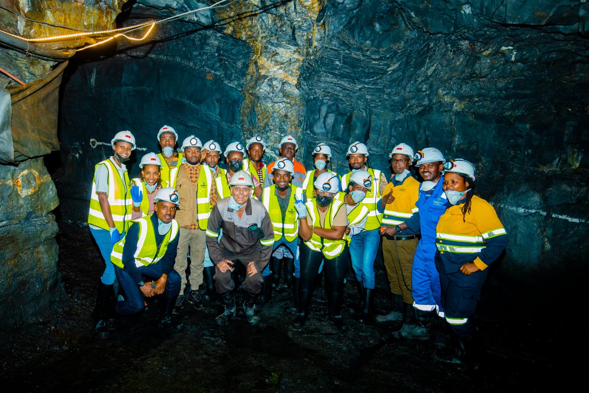 rwanda_mining's tweet photo. @LuNa_Smelter @Trinity_Metals #TheInduction highlighted how mining must go hand-in-hand with environmental protection and community well-being, ensuring sustainability remains at the core of Rwandaโs mining growth.
๐ฑ๐ค #SustainableMining #RMAInduction https://t.co/kGqdh9prm5