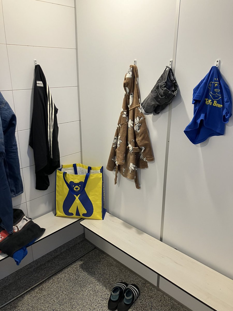 What's the story morning glory?