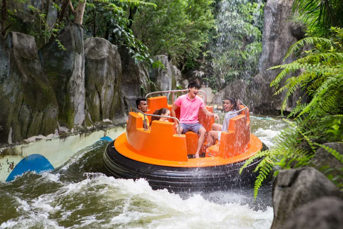 wisataapp's tweet photo. Liburan ke Sunway Lagoon Malaysia? Cek lokasi, HTM, &amp; tips hemat agar pengalaman makin seru! https://t.co/XgzTpzOBNX