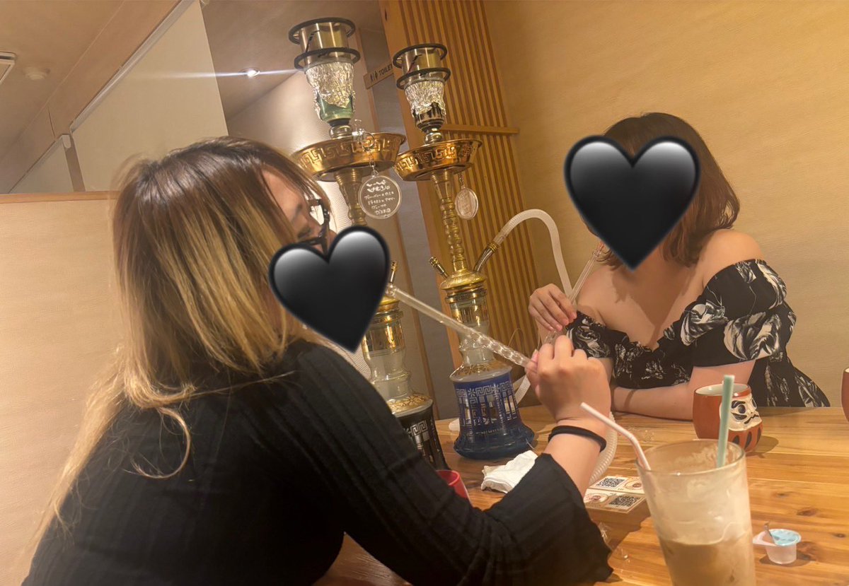 昨日マナとシーシャ行った🖤