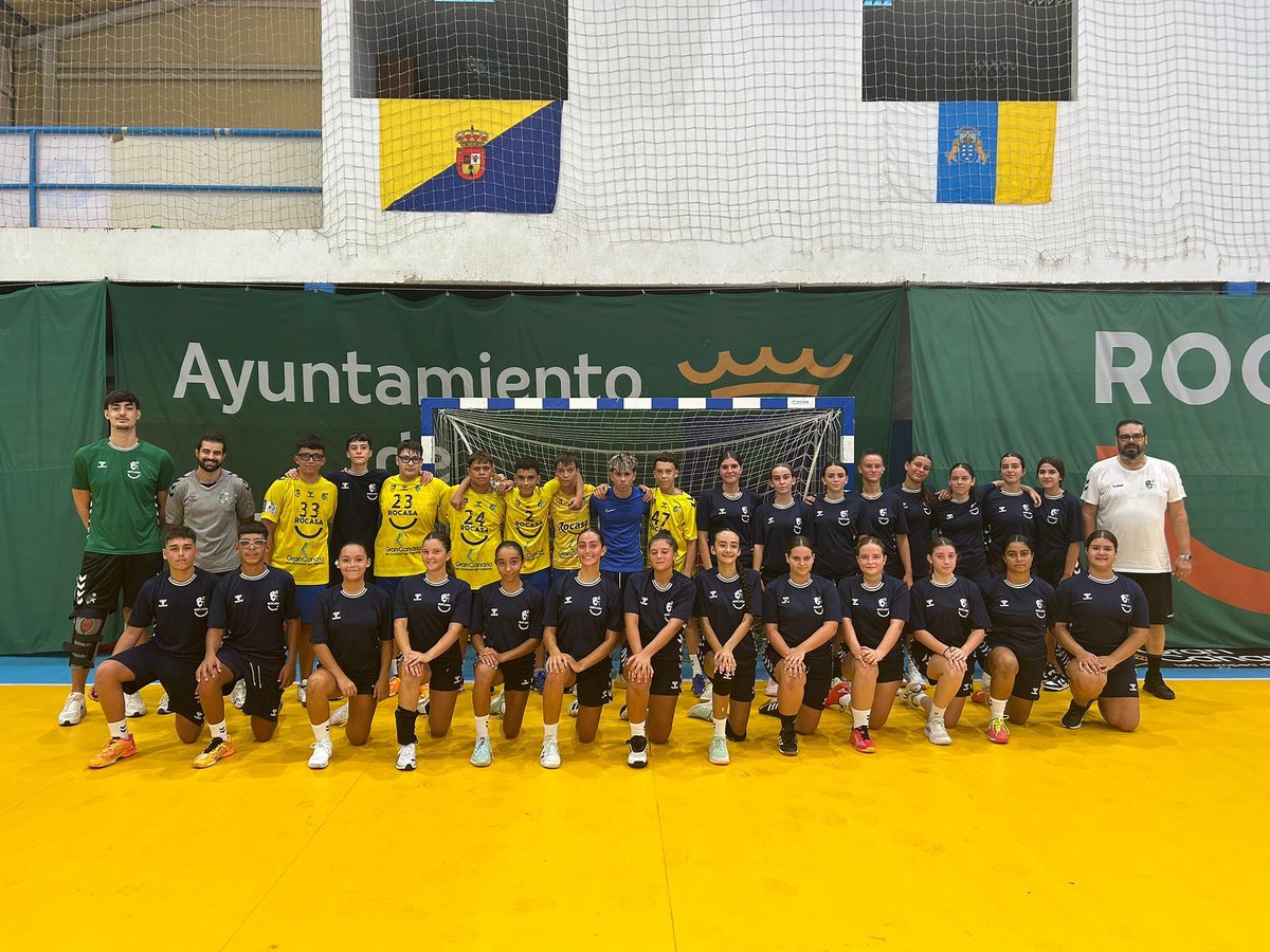 💚Nuestros equipos Cadete Femenino, bajo la dirección de Diego Ojeda, y Cadete Masculino, a las órdenes de Ricardo Aguilera, comenzaron su pretemporada con mucha ilusión y ganas de crecer.

Empieza un camino de esfuerzo, aprendizaje y compañerismo 🙌🔥

#RocasaGranCanaria