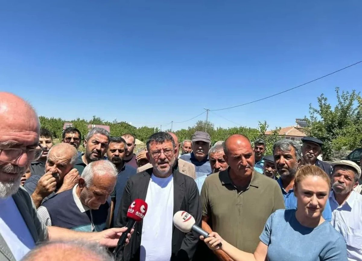 Malatya'da susuzluk isyanı! Ağbaba:"Malatya'da çiftçi kalmaz!"

malatyakalitehaber.com/diger-haberler…

#malatya #VELİAĞBABA #Susuzluk