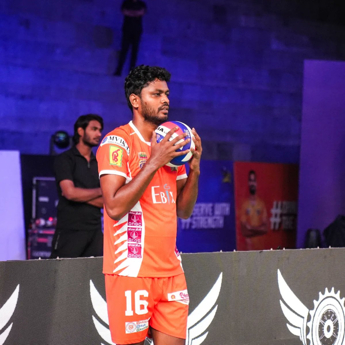 Behind every powerful spike is a perfect set. 🏐 Muthuswamy Appavu – the silent architect of Superkings’ attack!