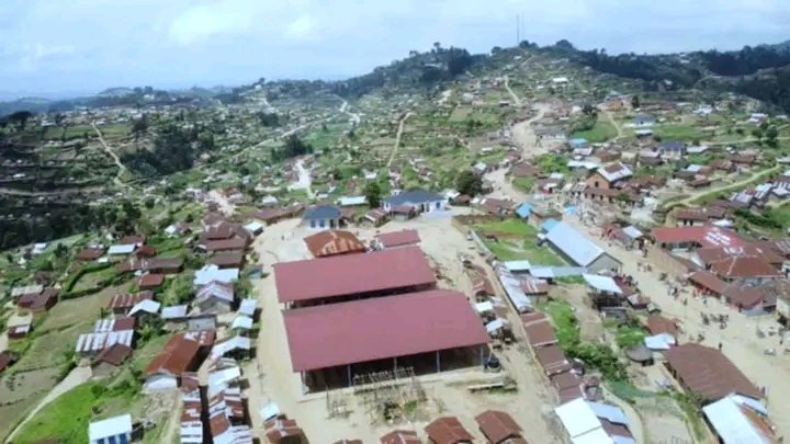 #Lubero:Les éléments duM23 exigent 3 500Fcpar ménage à #KipesePour l'installation d'une radio.Un bouclage est en cours selon les alertes reçues ce matin.

Asaph Lithimire