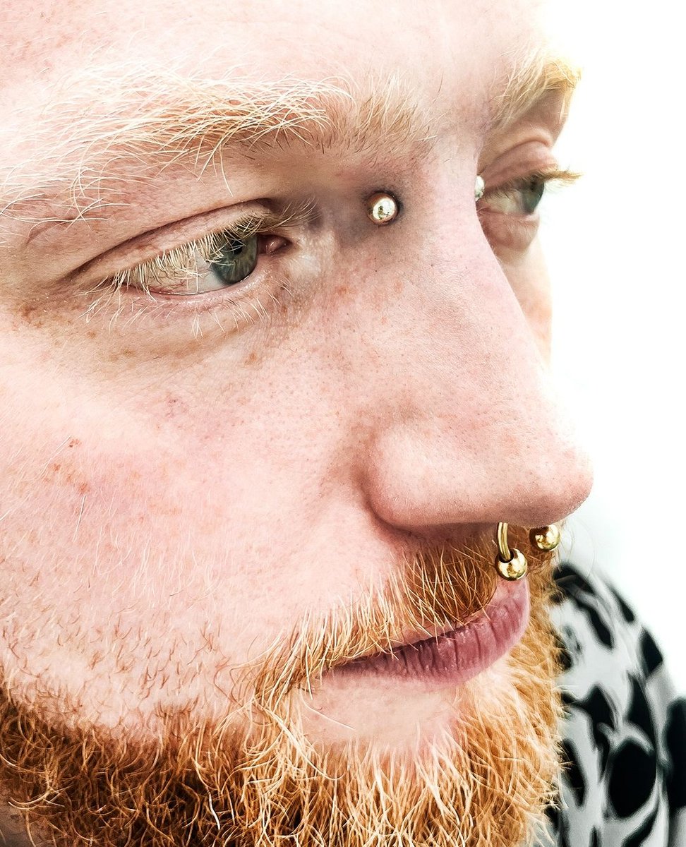 We love a bridge piercing as they always look 🔥🔥🔥 This super cool guy came in for his bridge and we had so much fun piercing it and getting some of the coolest action shots.  We used a 1.6 x 16mm barbell and it suits him perfectly!!⁠!⁠