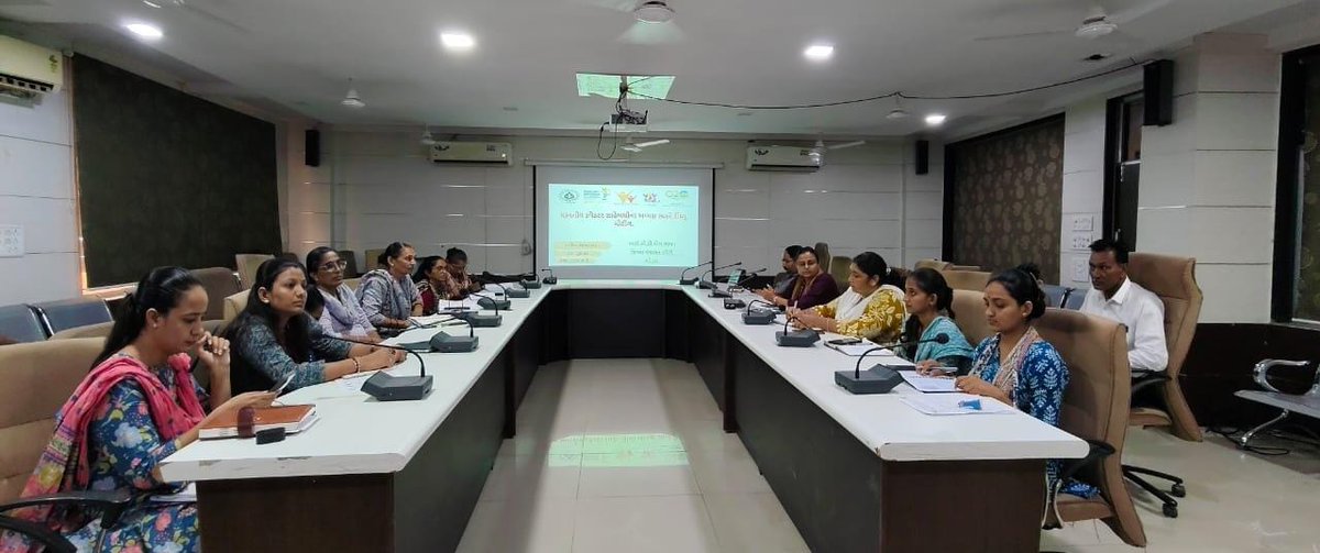 માનનીય કલેકટર સાહેબશ્રીના અધ્યક્ષ સ્થાને ત્રિમાસિક મીટીંગ યોજાય જેમાં માનનીય કલેકટર સાહેબશ્રી દ્વારા આઈ.સી.ડી.એસ.શાખાની તમામ યોજનાનો રીવ્યુ લેવામાં આવેલ.<a href="/WCDGujarat/">Women & Child Development, Govt of Gujarat</a> <a href="/BhanubenMLA/">Bhanuben Babariya</a> <a href="/Collectorbotad/">Collector & DM Botad</a> <a href="/DDOBOTAD/">District Panchayat office Botad</a>