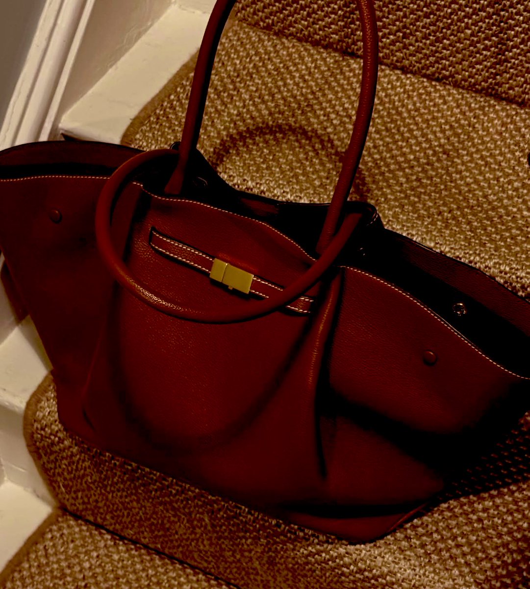 Lifegoeson7303's tweet image. The long weekend just hit the road! 🚗💨 Windows down, music up, and the best kind of chaos with the best kind of people. Let’s chase sunsets, make pit stops, and turn every mile into a memory. 🛣️🎶🥤 #RoadTripVibes #LongWeekendCrew #AdventureModeOn