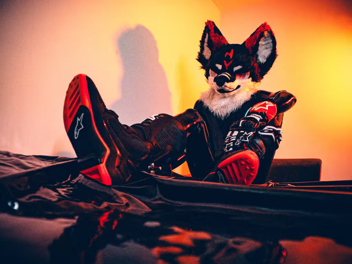 ~Maxwell tweet media