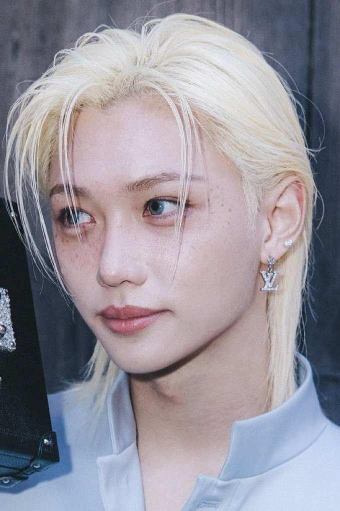 ddallangbok's tweet photo. 흑흑 내디즈니 。。 https://t.co/sfNEM7tUxW