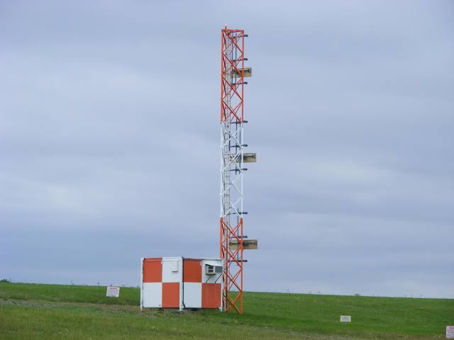 aaiagtairport's tweet image. Do You Know?
Glide Path is the invisible slope that guides an aircraft during landing. Through the Instrument Landing System (ILS), it helps pilots approach the runway at the correct angle, ensuring a safe and smooth touchdown.
#GlidePath

@AAI_Official @aairedner