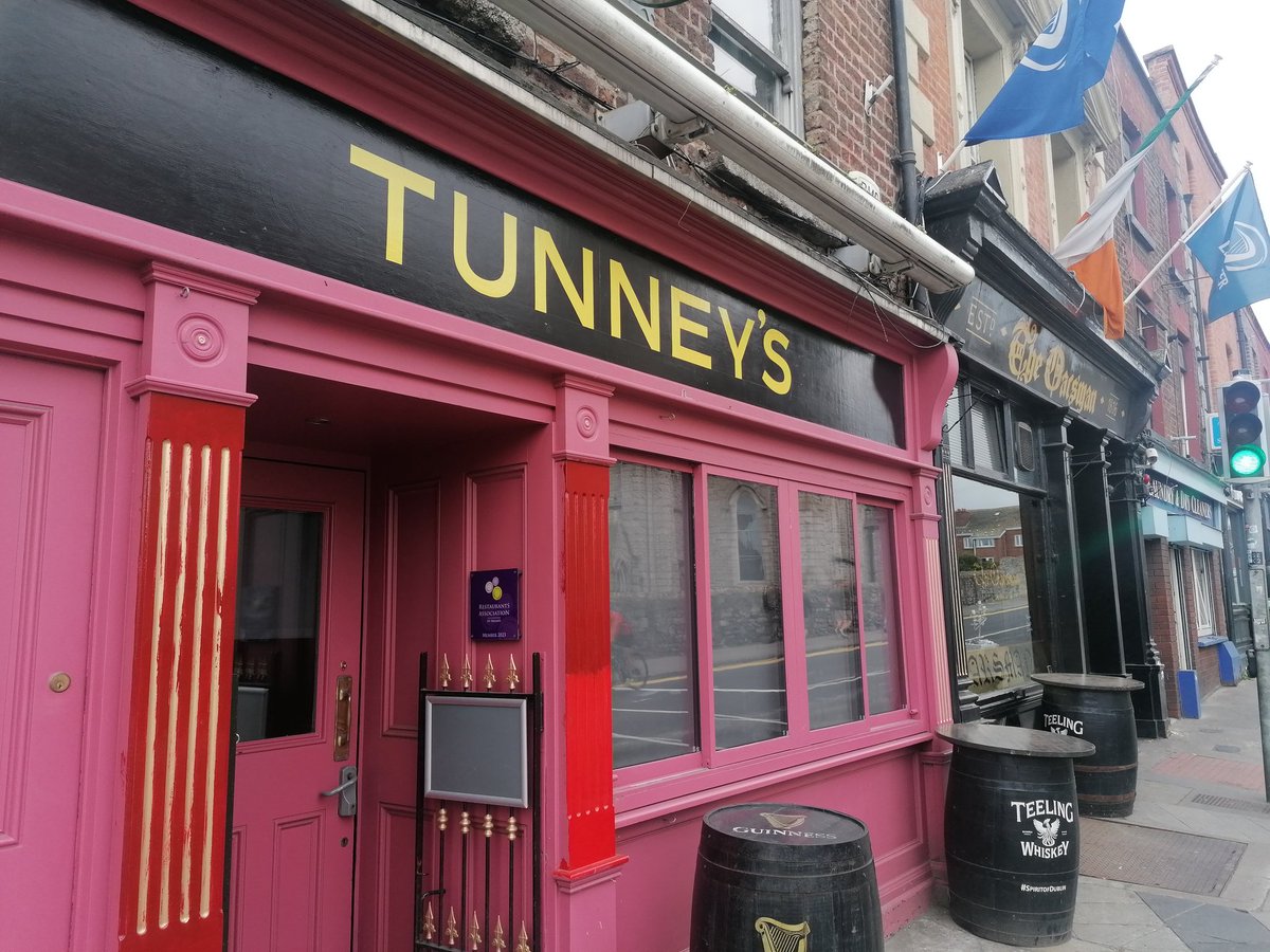1916EasterRisingTour (@tour1916) on Twitter photo Great to see a Tunneys pub in Ringsend even briefly. Tunneys, who also owned what's now Smyths Haddington Road & lived on Bath Avenue, were at the heart of the Lockout1913, the Easter Rising & WOI and of course mentioned in Ulysses
<a href="/RingsendSociety/">Ringsend & Districts Historical Society</a> <a href="/JamesJoyceCentr/">The James Joyce Centre</a> <a href="/LVADublinPubs/">LVA</a> Great to see a Tunneys pub in Ringsend even briefly. Tunneys, who also owned what's now Smyths Haddington Road & lived on Bath Avenue, were at the heart of the Lockout1913, the Easter Rising & WOI and of course mentioned in Ulysses
<a href="/RingsendSociety/">Ringsend & Districts Historical Society</a> <a href="/JamesJoyceCentr/">The James Joyce Centre</a> <a href="/LVADublinPubs/">LVA</a>