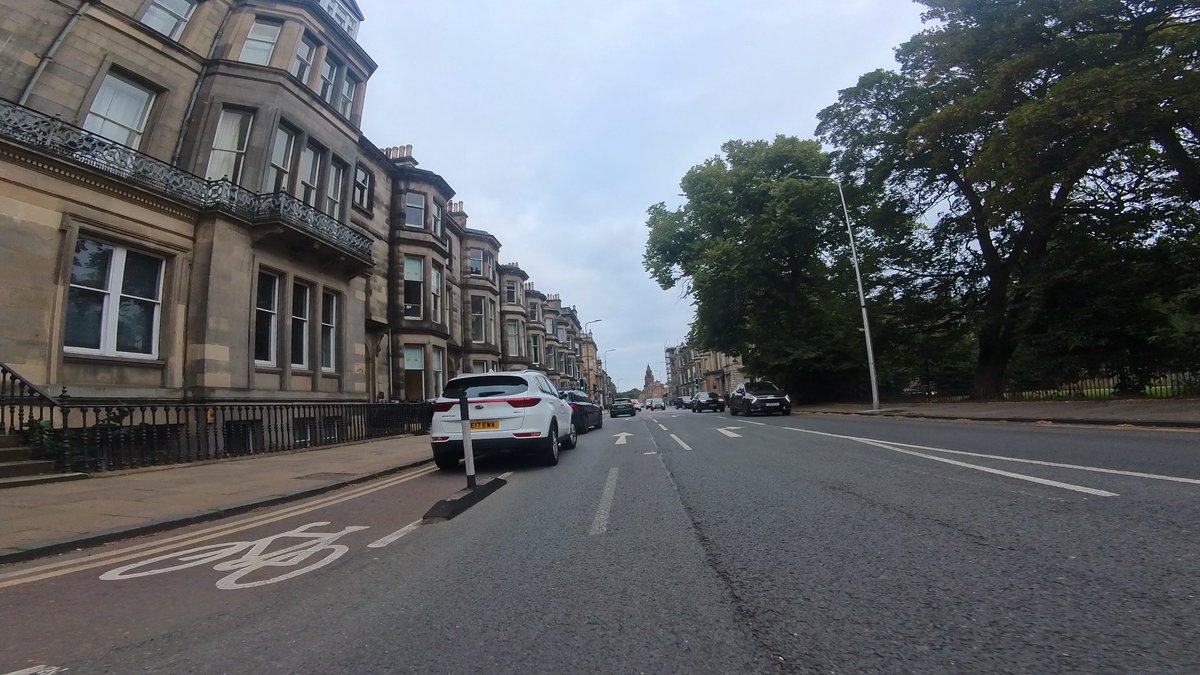 stephen_henley's tweet photo. @edinhelp This is what the investment in cycling infrastructure is creating. More car parking spaces on Palmerston Place. Please take action on my tickets to make safer streets for all. #edinburgh https://t.co/pYTMSAEQWr