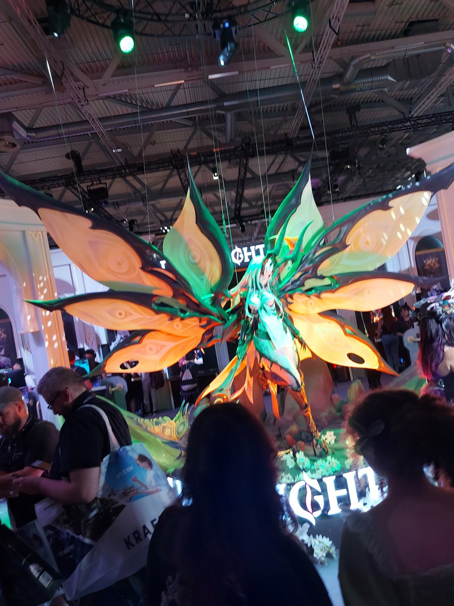 SherlocksHound's tweet photo. #duetnightabyssgamescom https://t.co/X0O5a7B6mp