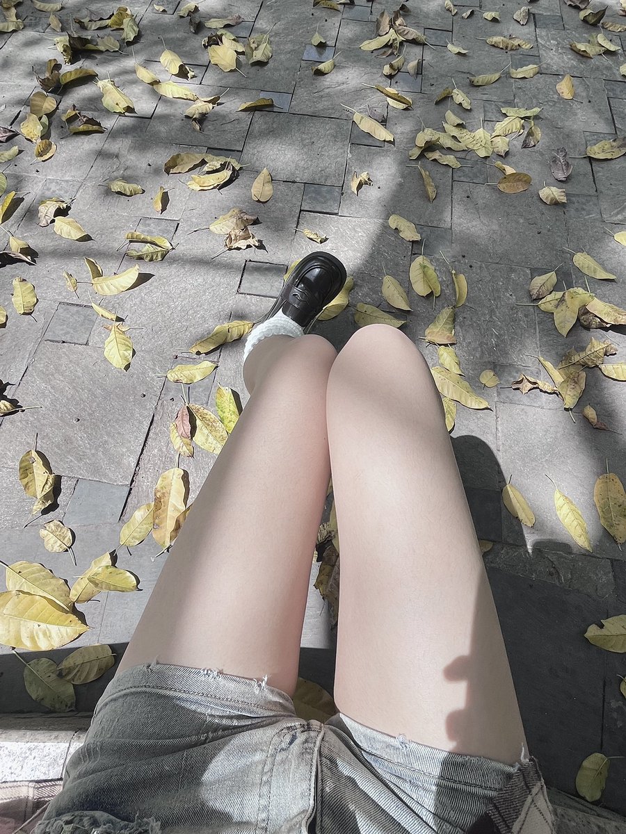 福利姬Co分享的黄推图片2 - 网红私拍内容