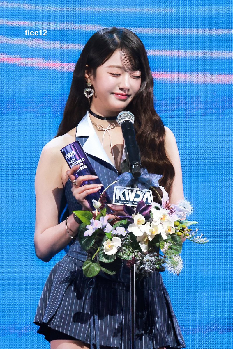 C_ccwy's tweet photo. 20250821 원영KWDA수상

워녕이 축하해!🥹🥹🥹🥹

#아이브 #IVE #장원영 #JANGWONYOUNG #원영 #WONYOUNG #ウォニョン
 #YoungAndWonItAll https://t.co/p5wk9kWZL1
