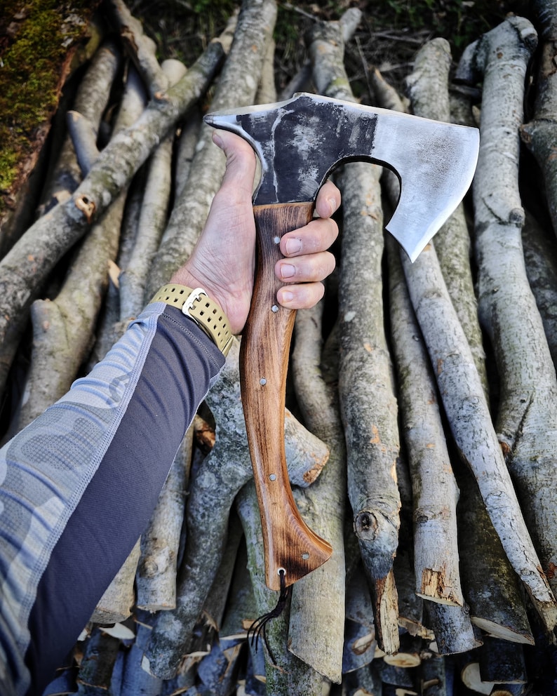 thevikingblade's tweet photo. Anyone want this ? https://t.co/NB2lDl2rMC