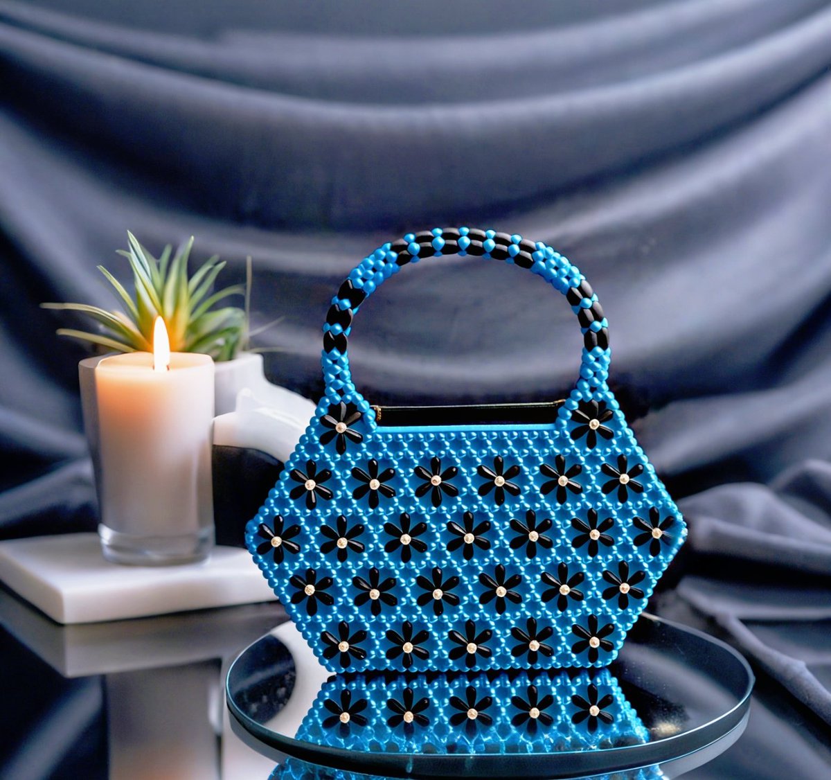 KalraTeto30823's tweet image. ✨ Handmade Beaded Bag ✨
Perfect blend of Style &amp;amp; Tradition 💼
💰 Price: 2500 | 🎨 Customizable (کلرز اور ڈیزائن اپنی پسند کے)

#StoneAndStyle #BeadedBag #LuxuryStyle #PakistaniHandmade