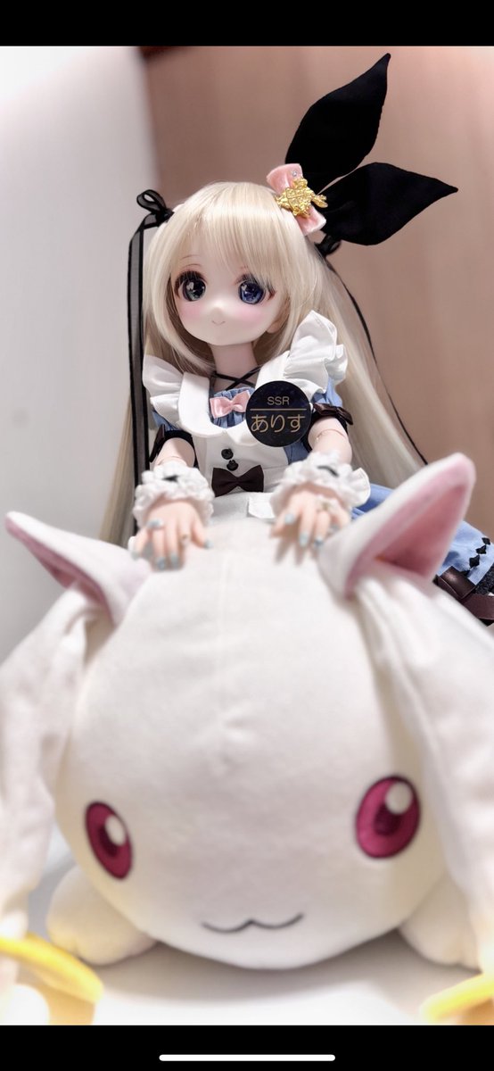 「えぃっ！」🐇

…違うやつだから😱

#バニーの日 
#ナナイロテントウ