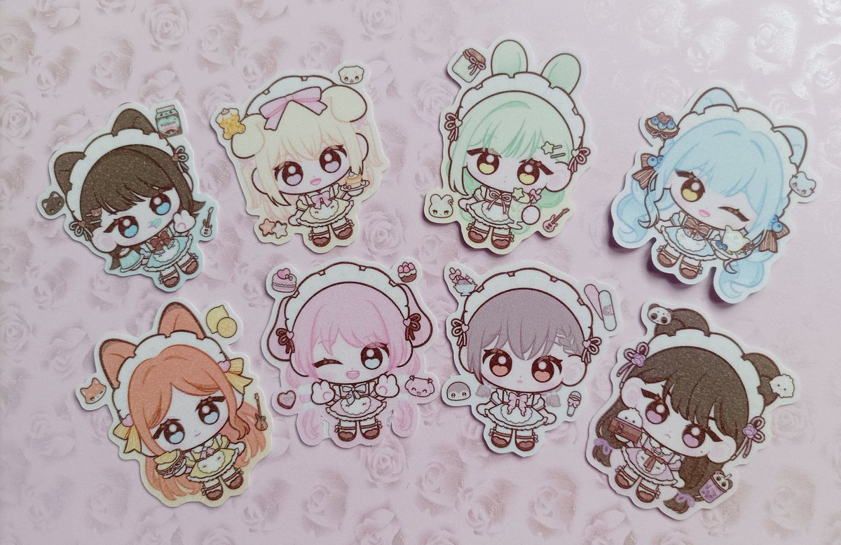 น้อง ๆ สติกเกอร์เซ็ตนี้ส่งมาถึงบ้านเราเรียบร้อยแล้วนะคะ ✨
ภาพอาจมืดหน่อยเพราะถ่ายตอนฟ้าครึ้ม แต่มีกลิตเตอร์วิ้ง ๆ กันทุกคน และสต็อกเผื่อจากยอดพรีไปจำนวนหนึ่ง ดังนั้นถ้าพรีไม่ทัน ก็มารับน้อง ๆ กลับบ้านในวันงานได้นะคะ 🤲

#LilyFest6 A13-14 ไก่จิกสาววายบนปากโอ่ง