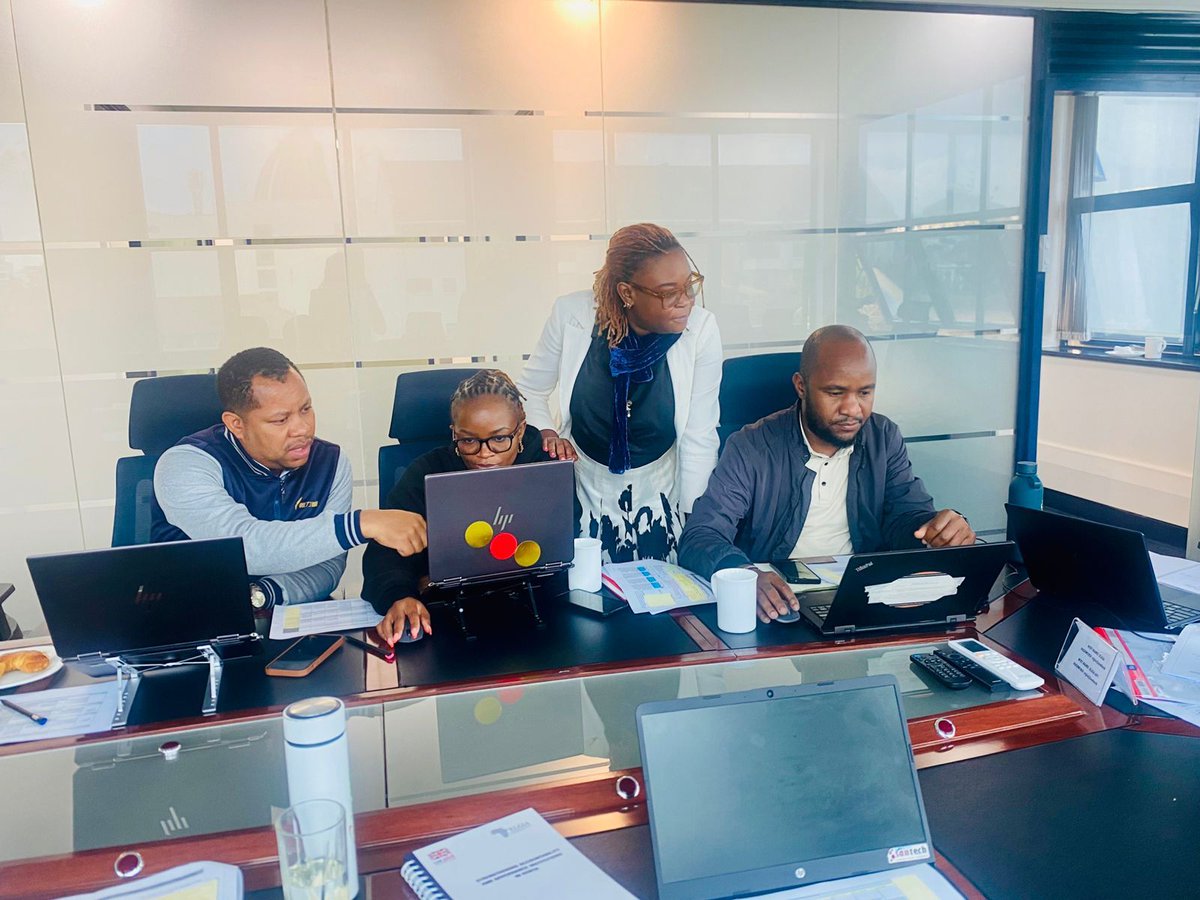 ELGIA_Africa's tweet photo. 🤝 KISP consortium in action! ELGIA convenes @CMDKenya, @anticorruption &amp; @UraiaTrust to refine logframes &amp; strengthen alignment for adaptive governance reform in Kenya. From compliance to impact. 
#GovernanceReform #Kenya #AdaptiveProgramming #Partnership https://t.co/eT2aTaaDik