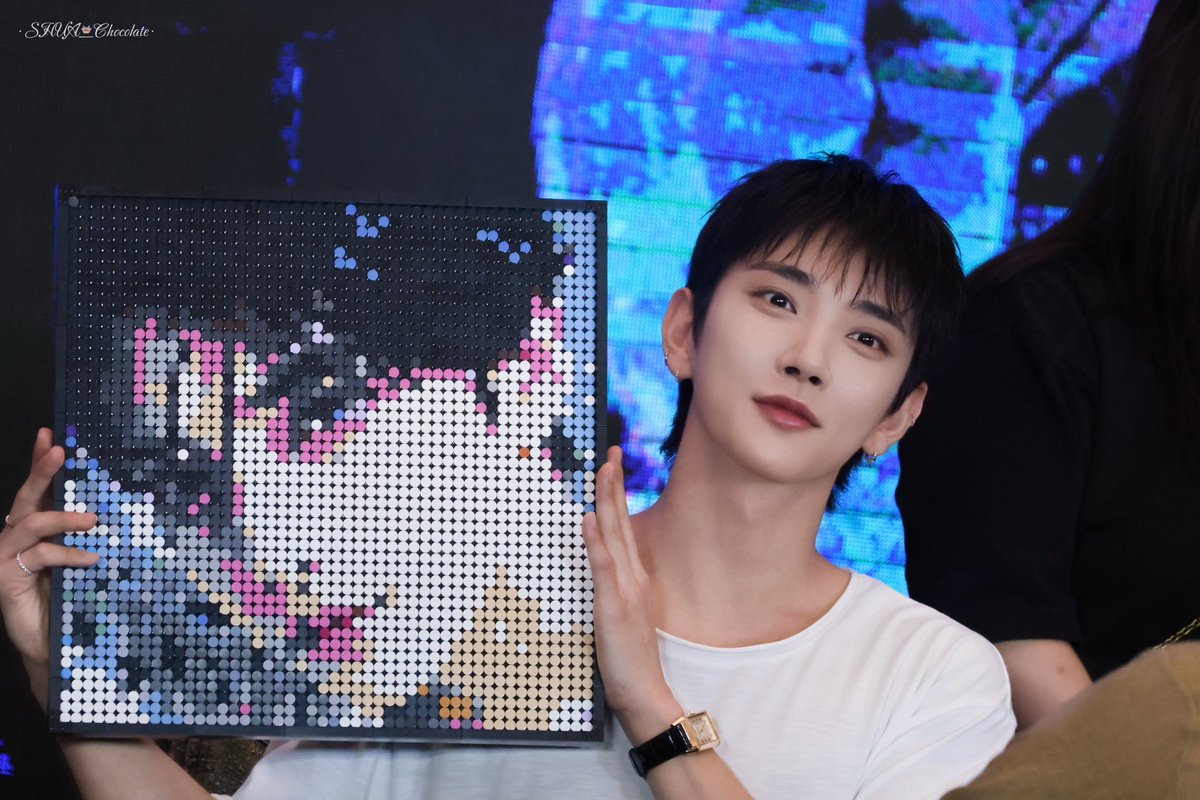 shua_Chocolate's tweet photo. 250821
#seventeen #joshua #조슈아 https://t.co/plhmGZRNMH