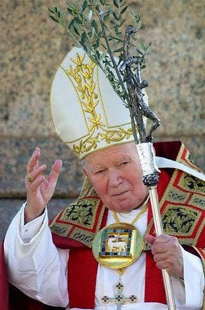 Buenos días, ¡Que cada instante de hoy les sume!
#21Ago #FraseDelDía
«La humanidad tiene sed de justicia»— San Juan Pablo II.