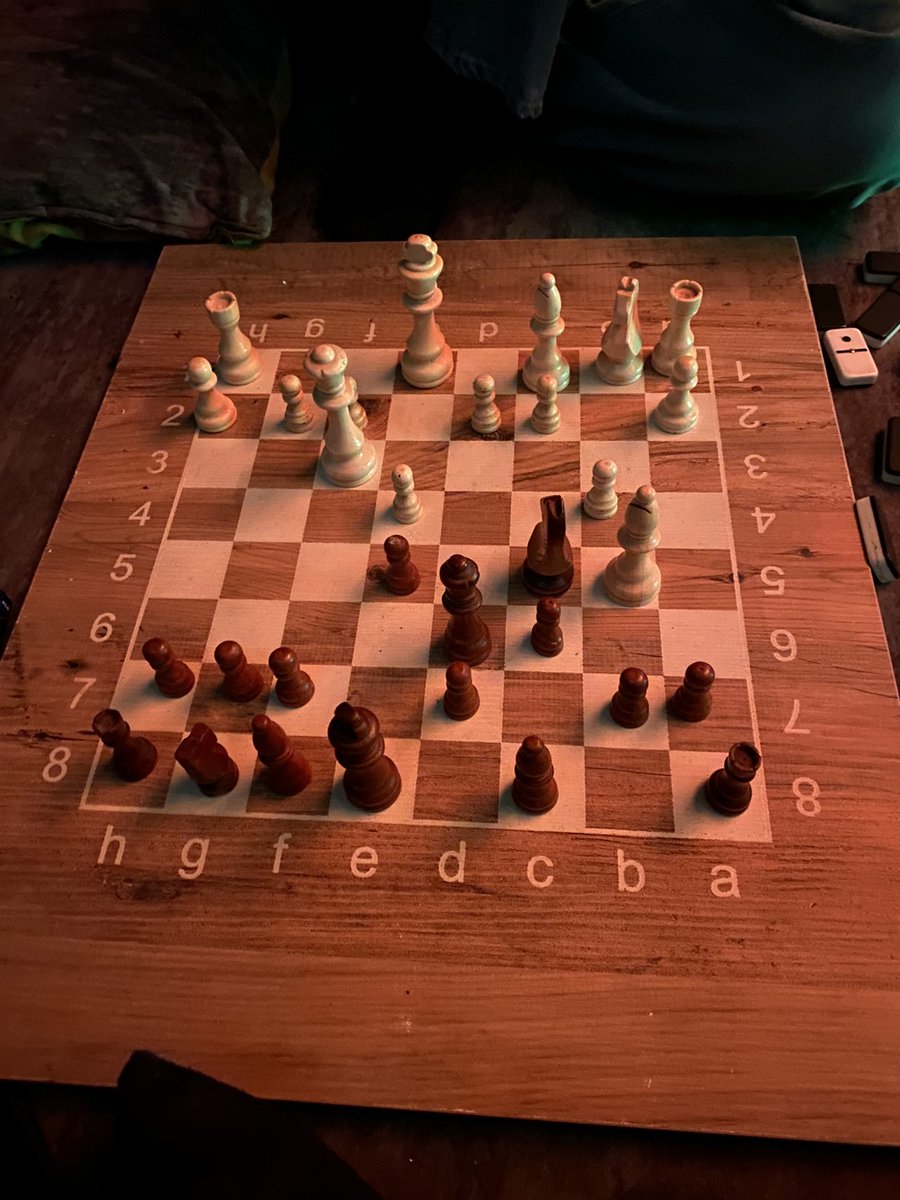ooevl's tweet photo. #Chess https://t.co/W95Rvk5JB1