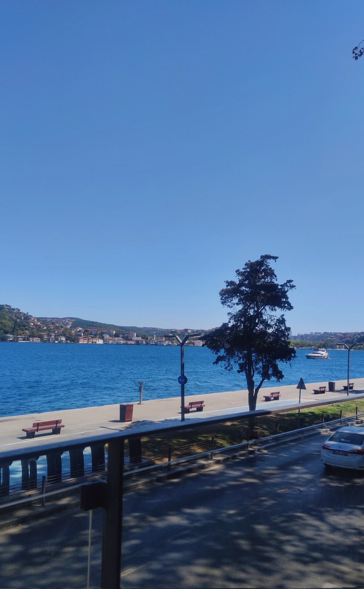 zynepsy's tweet photo. "İstanbul'um yaa" dediğim günlerden bir gün https://t.co/p2604SXrKC