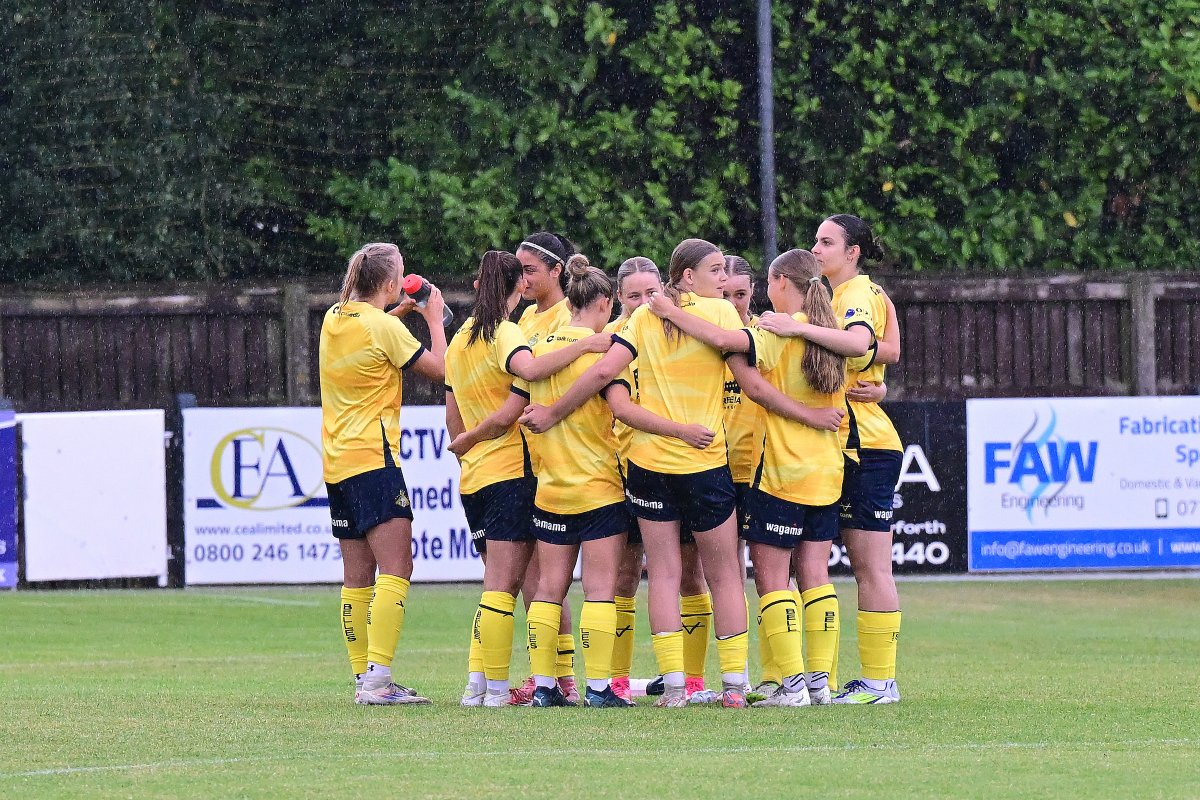 donnybelles's tweet photo. We are back at our new 🏠 this Sunday as we take on @YorkCityLFC at Millmoor.

There's still time to secure your seat for the whole season with a season membership for just £40
https://t.co/iUfwy8ZVZx

Individual match tickets are available here ⏬
https://t.co/3y4y92isyt

#BacktheBelles