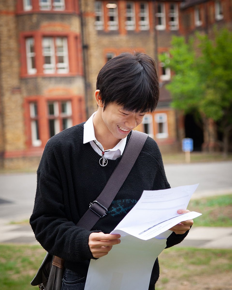 St Margaret's School tweet media