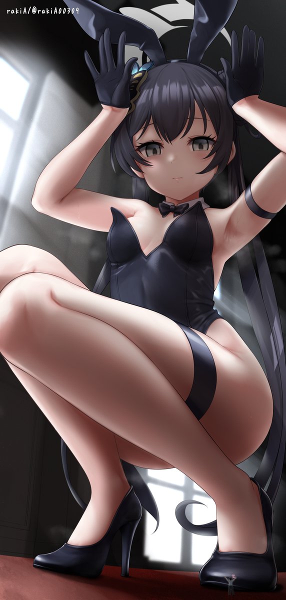 バニーの日なのでバニー服着て見せてくれるキサキちゃんです 