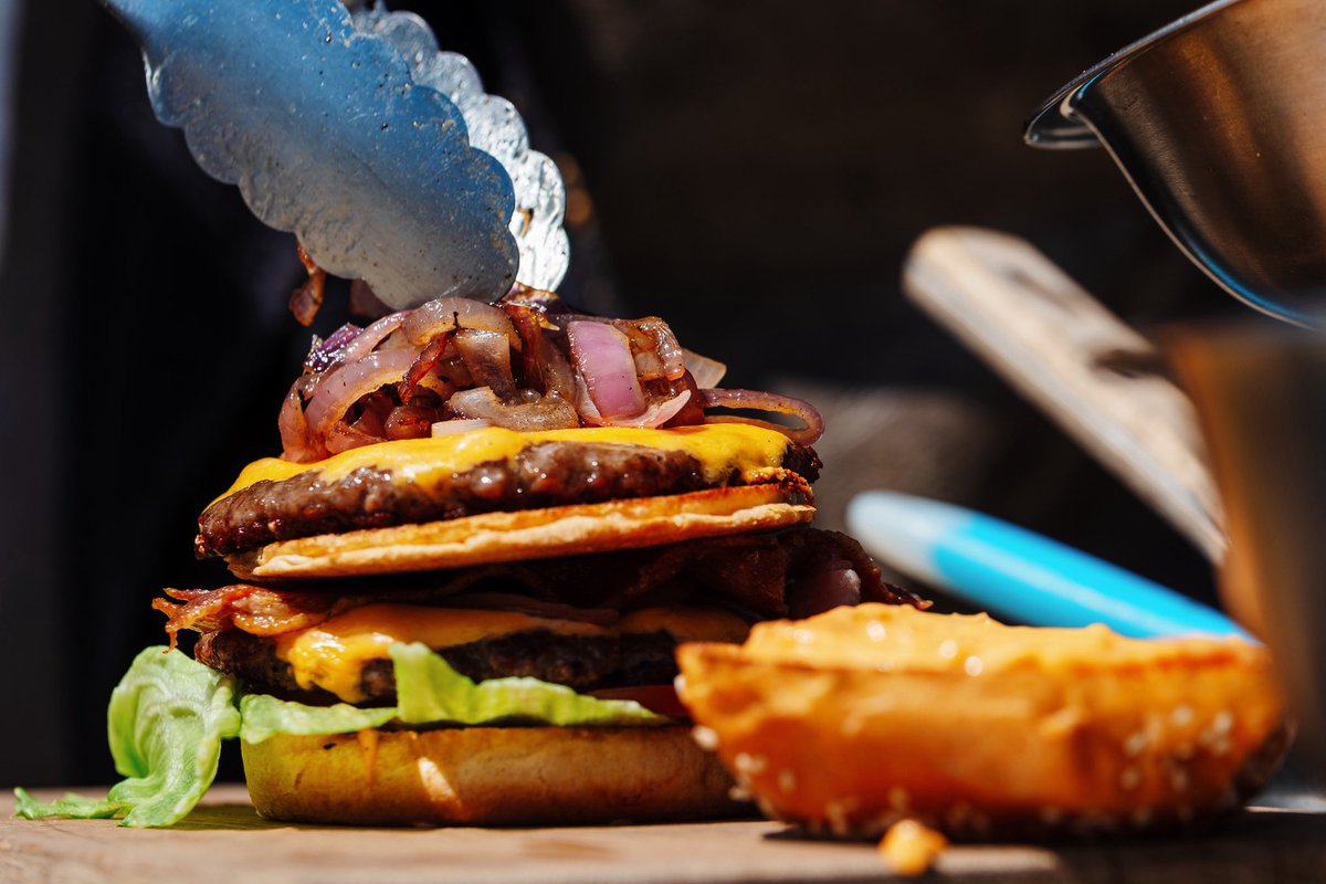 Find someone who looks at you like Hoggy looks at a burger 😍

It’s National Burger Day + a Bank Holiday weekend = the perfect excuse to fire up the grill 🔥🍔

Need inspo? Check out our Ultimate Burger classes via the link in bio 🙌

#hoggysgrill #nationalburgerday #burgergoals