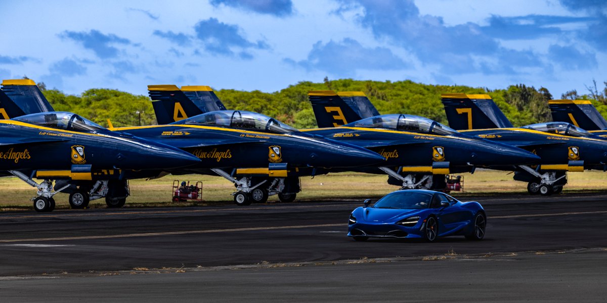 USNavy's tweet image. ✈️⚡I feel the need... The need for speed! 🔥⚓️

The Navy Flight Demonstration Team, the Blue Angels, perform during the 2025 Marine Corps Air Station Kaneohe Bay Air Show, at Marine Corps Base Hawaii (MCBH), Aug. 9.

📸 Pfc. Peter Bannister

#USNavy #Navy250 #FlyNavy