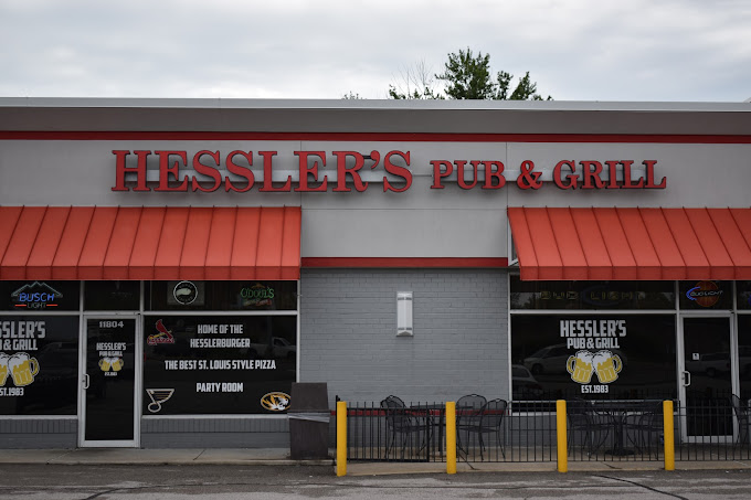 HesslerPubGrill's tweet photo. Pretend you're outdoorsy while staying close to AC! 🌞
Perfect when you like summer ideas more than actual heat.
Tag your fair-weather friend for patio compromise.

#FairWeatherFriend #PatioCompromise https://t.co/F15LWDShJD