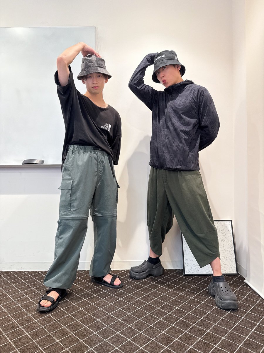 chan_YAMA's tweet photo. 本日は暑かったですねぇ☀️
みなさん頑張りました!
おつかれさまでした!
ありがとうございます✨
私はスタジオから徒歩で帰宅!
1時間歩いて汗だくでした💦
#モーションキャプチャー
#モーキャプアクター
#MCアクター
#モーアク
#動優
#コーディネーター
#YBKcreative
#山﨑勝之
#大川敦司
#山城屋理紗
#千葉雅大
#劇団SET