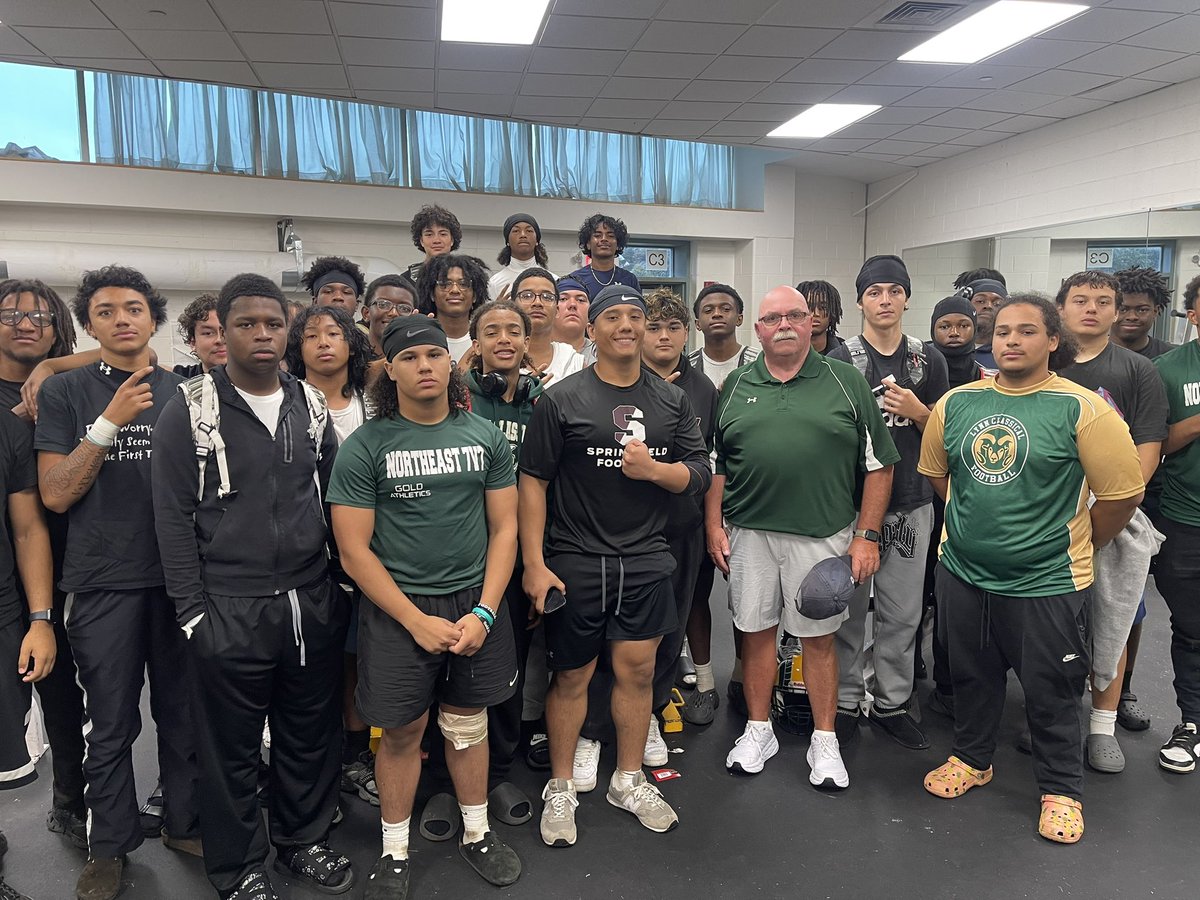 HCBrianSmith's tweet image. Had a great speech from Classical Alum &amp;amp; former coach David Dempsey! #Rams4Life  #RamStrong #RamFamily @LCRamsFB1 @RamFamSports