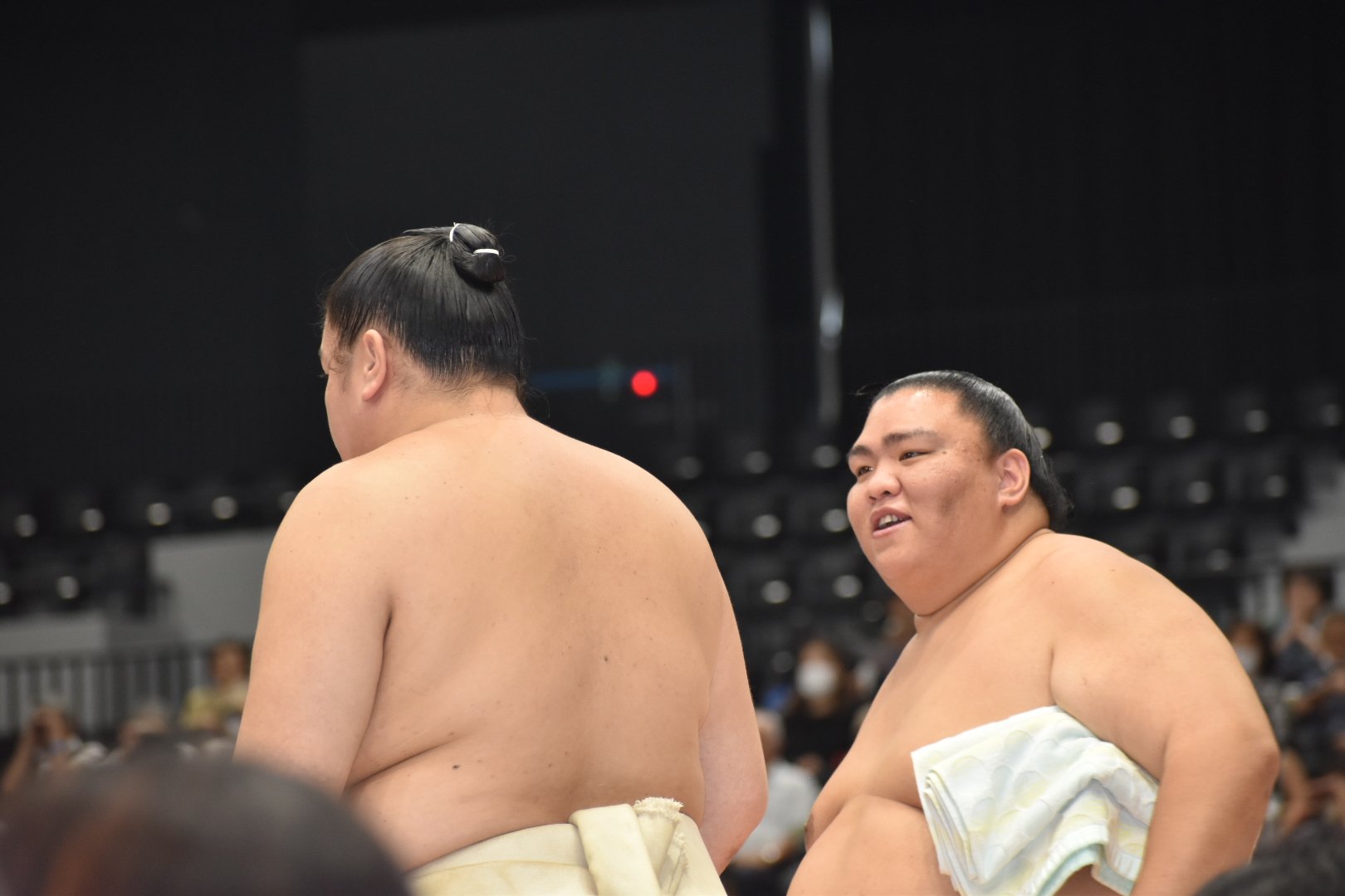 ★★相撲画家 松岡リン「綱をつける横綱三重ノ海」リン・スターム・レビィ画集 相撲画家 松岡リン「綱をつける横綱三重ノ海」リン・スターム