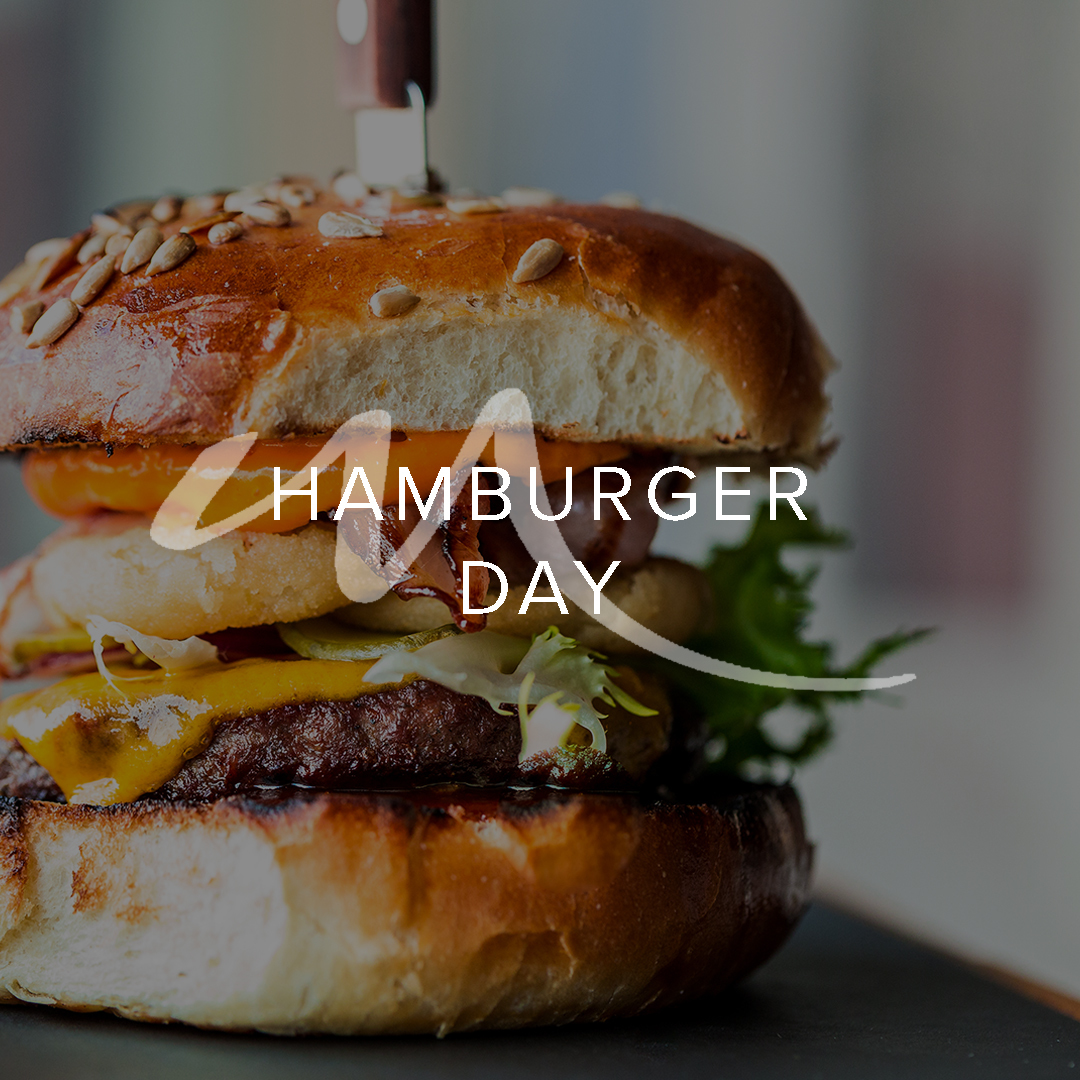 ModeraEdgewater's tweet image. Burgers on the move! 🍔Swing by the lobby today Thursday, 08/21 at 1:30 PM for a tasty slider on the go. First come, first served, while supplies last!
#Burger #ModeraEdgewater #MillCreekRes #MCRTrust #Community