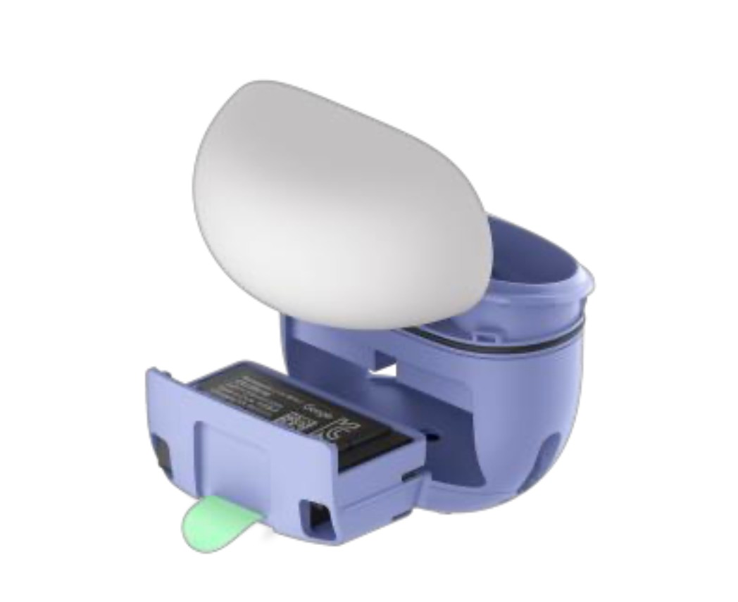 albertcuesta's tweet image. De tot el que Google ha presentat al #MadeByGoogle, el més interessant deu ser això: la bateria de l'estoig dels nous Píxel Buds es pot canviar. Tot i que dubto que serveixi de gaire si no pots canviar també la bateria dels auriculars.