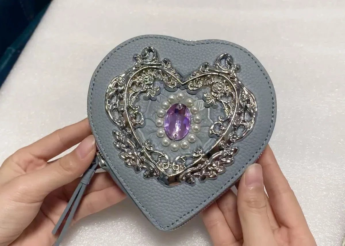 マジカルウォレットが実体化するまでの記録。大変だった

https://t.co/1VjG3W2UOM 