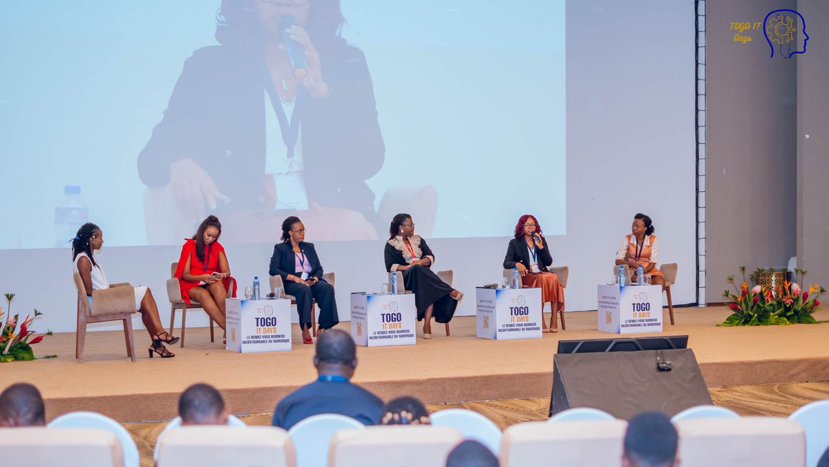 Le vendredi 14 août 2025, Pascaline Berwa NDAYAMBAJE a rappelé un message fort lors du panel « Femmes et technologies: intégration et stratégie d'inclusion » aux Togo IT Days

"Chaque fois qu’une femme réussit, elle ouvre la voie pour dix autres.

 #TogoITDays #WomenInTech #stem