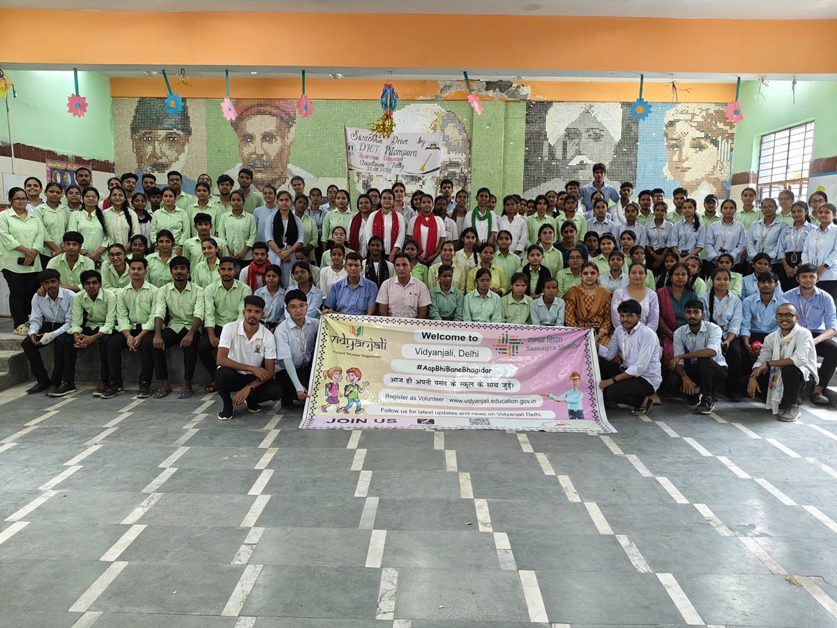 DIETPitampura's tweet image. DIET Pitampura organized Vidyanjali Awareness Rally and celebrated Vidyanjali Utsav engaging with the local community and nearby school, spreading the message of collaboration and volunteerism in education.
#nep2020 
#VidyanjaliUtsavDelhi  
#JoinVidyanjali #SamagraShikshaDelhi