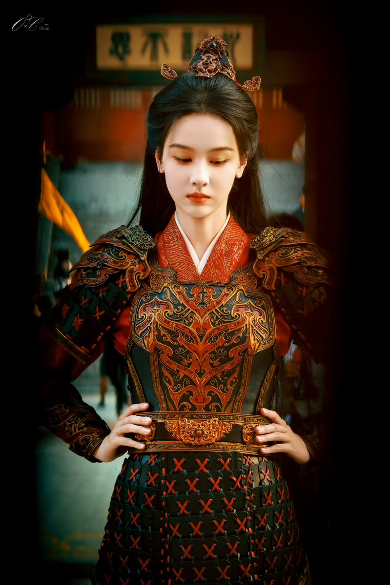 chenduling1018's tweet image. Finally we got the general outfit of chu zhao

#QiaoChu
#ChenDuling
#ReuterForQiaoChu