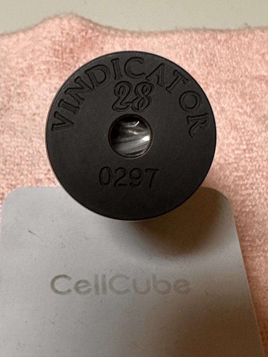 siosenna's tweet photo. #vape放出

kennedy28㍉のブラックになります。
 アトマは他のMODで1、2度使用しましたがmodは未使用です。
 40K 
 ご興味ある方はDMでお願い致しますm(_ _)m https://t.co/fuUiYB8W0o